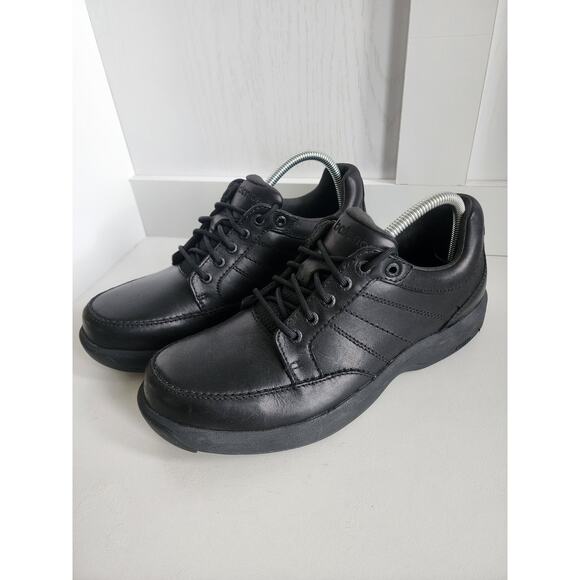 New Balance Men\'s 1700 - Black Walking Sneaker‎